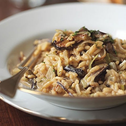 Truffled Quinoa Risotto with Mushrooms, Asparagus and Goat Cheese